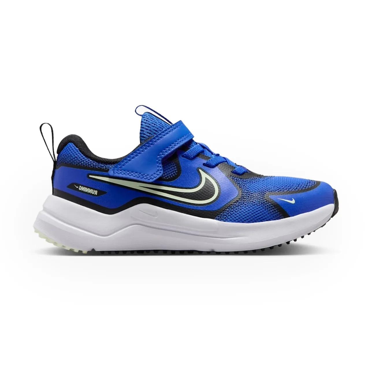 Tênis infantil Nike lateral direita azul em mesh/têxtil com detalhes pretos e logo Swoosh branco e preto
